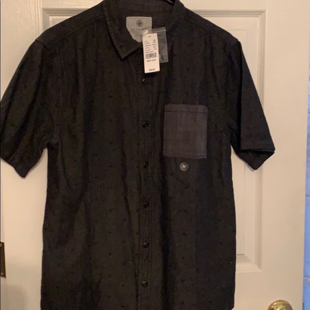 On The Byas Shirt Size Medium. NWT